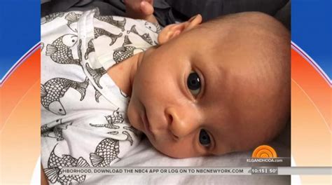 Seth Meyers Shares Photo Of His Newborn Son Ashe - Mum's Lounge