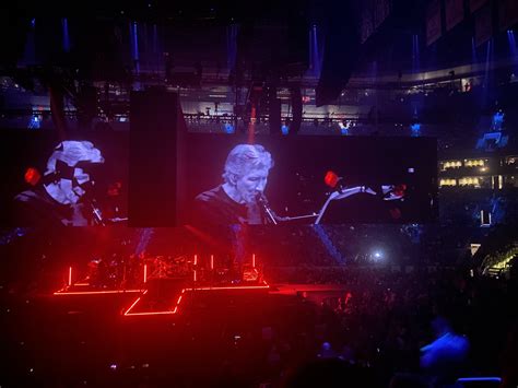 SHOW REVIEW: Roger Waters' This Is Not A Drill Tour — BANDED