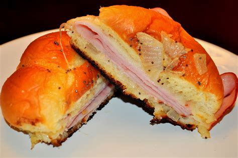 CookingwithSweetface: Hawaiian Baked Ham and Swiss Sandwiches