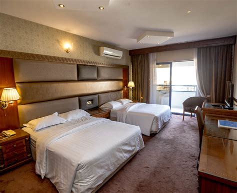 DUBAI PALM HOTEL - Hotel Reviews, Photos, Rate Comparison - Tripadvisor