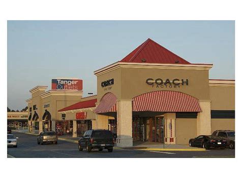 Tanger Outlet Center - Commerce | Official Georgia Tourism & Travel ...