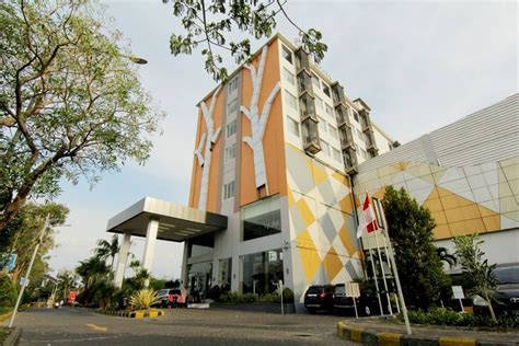 The Sun Hotel Madiun - Homecare24