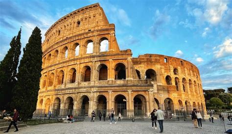 Private Colosseum Tour with Arena Floor, Forum and Palatine Hill: The ...