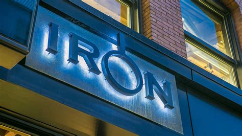 Iron Restaurant – Projects | Rockford Construction