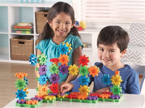 Best STEM Toys for 5-Year-Olds in 2024 - Little Discoverer