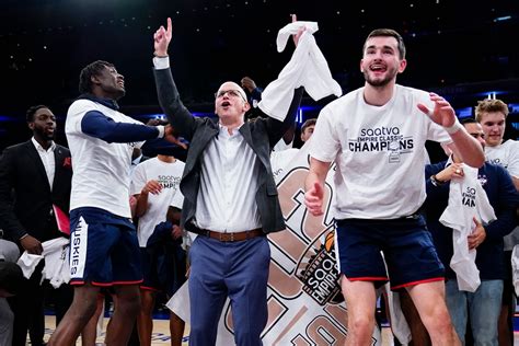 UConn men's basketball team may be as dominant as NCAA champions