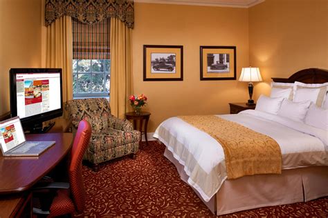 Hotels in Dearborn, MI | The Dearborn Inn, A Marriott Hotel