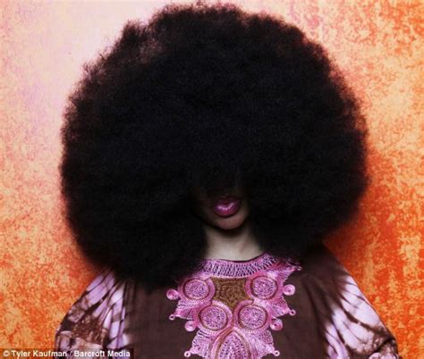 INTERESTING - WOMAN WITH THE BIGGEST AFRO IN THE WORLD | Funmy Kemmy's Blog for Global News and ...