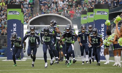 NFL 2014: Seattle Seahawks begin quest to repeat as Super Bowl ...