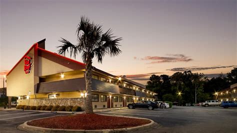 Red Roof Inn Columbia East - Ft Jackson from $58. Columbia Hotel Deals ...