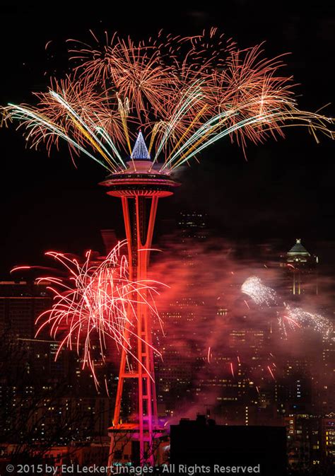 Space Needle Fireworks, Seattle, Washington | Ed Leckert Images