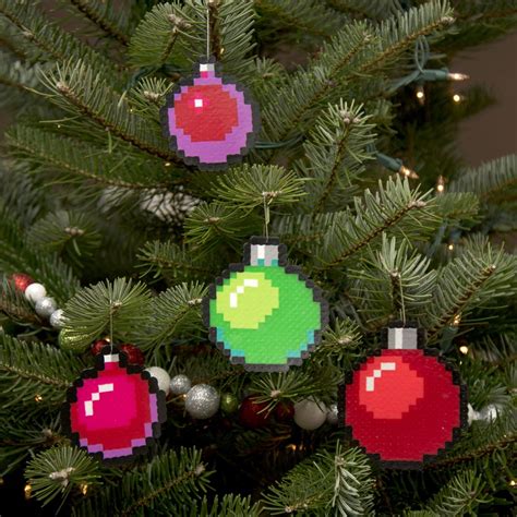 8-Bit Pixelated Tree Ornaments | Christmas perler beads, Hama beads christmas, Nerdy christmas