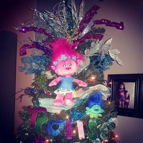 Trolls Christmas tree Princess Poppy, Trolls Birthday Party, Christmas ...