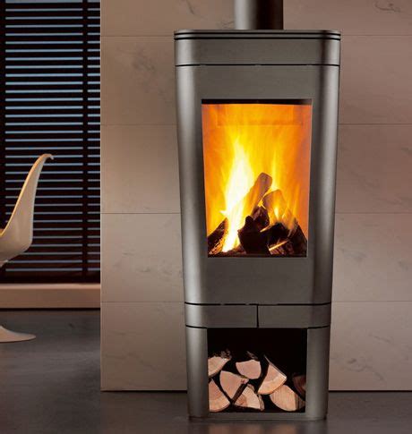 The modern HWAM 3110 helps create a warm and cozy atmosphere in your house. This ellipti ...
