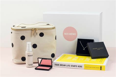 The 10 Best Luxury Subscription Boxes - AGLAIA Magazine