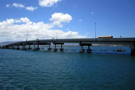 You’ll Want To Cross These 16 Amazing Bridges In Hawaii