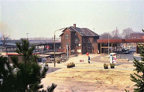 Frederikssundbanen 1979 - stationer (15 fotos) - Jernbanen.dk forum