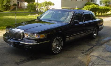 1996 Lincoln Town Car - Overview - CarGurus