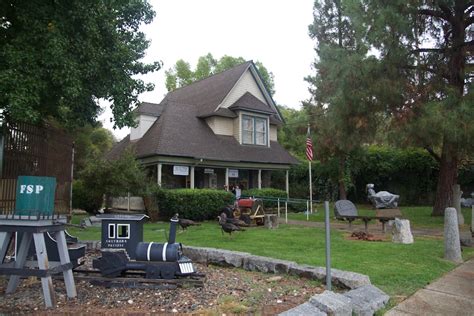 Folsom Prison Museum: Johnny Cash & Jail History - California Through ...