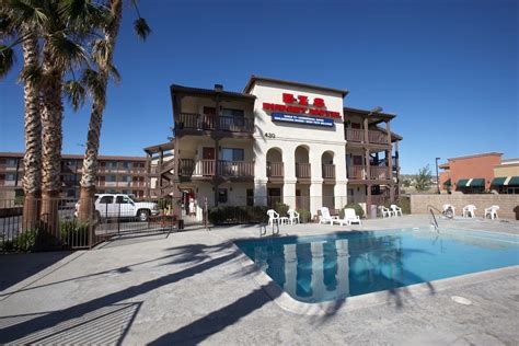 Book E-Z 8 Motel Palmdale in Palmdale | Hotels.com