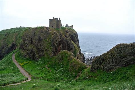 Visiting Dunnottar Castle in Scotland