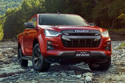 New 2021 Isuzu D-Max pick-up truck due in UK dealerships | Autocar