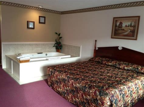 Twelve Oaks Inn - Prices & Motel Reviews (Branson, MO) - TripAdvisor