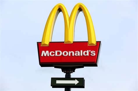 Top fast food chain in America is named - and it's not beloved spots McDonald's, Chick-fil-A, or ...