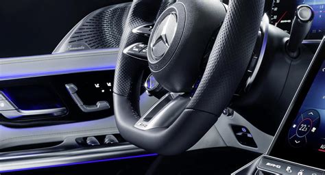 Mercedes Reveals Interior For All New Generation SL - Daily Car Blog