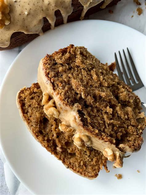 Coffee and Walnut Loaf Cake | A Baker's Bookshelf