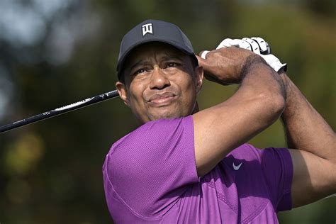 Tiger Woods recovering after surgery on serious leg injuries following ...