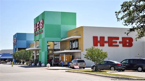 HEB Grocery gets accreditation to expand pharmacy services across Texas ...