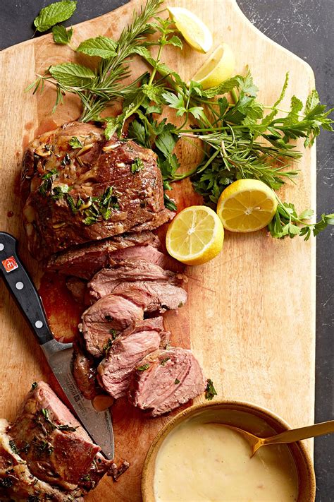 How to Cook Leg of Lamb for a Mouthwatering Feast | Recipe | Easter ...