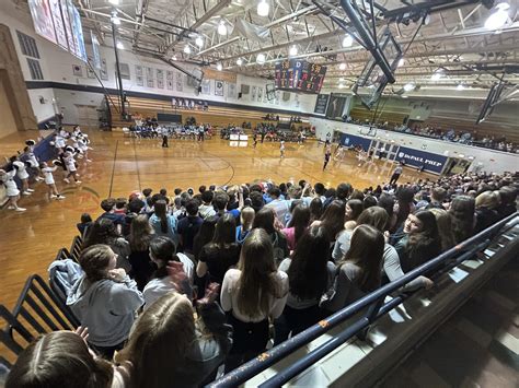 DePaul Prep students pack the stands this basketball season – The Ram Page