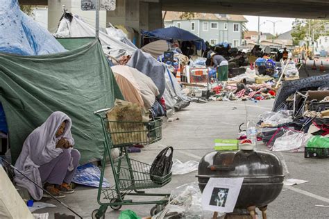 From tent to shed: Change is overwhelming for a homeless Oakland woman