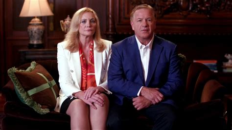 RNC 2020: St. Louis couple Mark and Patricia McCloskey defend show of ...