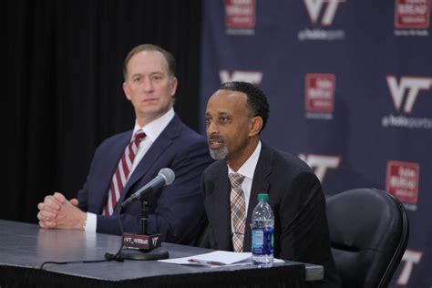 New women's basketball coach Kenny Brooks raves about recruiting ...