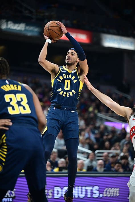 Pacers 122, Raptors 114 Photo Gallery | NBA.com