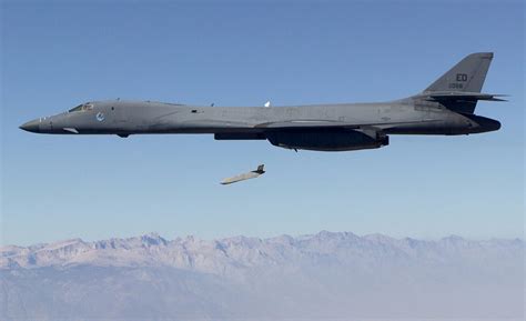 US Air Force awards Lockheed almost $391 million for 360 JASSM cruise missiles