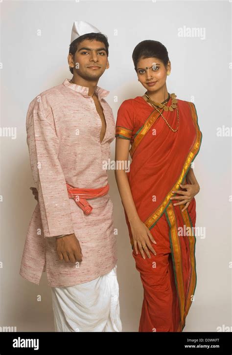 Folk dancers standing together in traditional Maharashtrian dress Stock ...