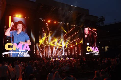 11 Facts About CMA Music Festival - Facts.net