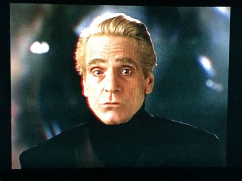 Jeremy Irons in WATCHMEN Episode 5 | jeremyirons.net