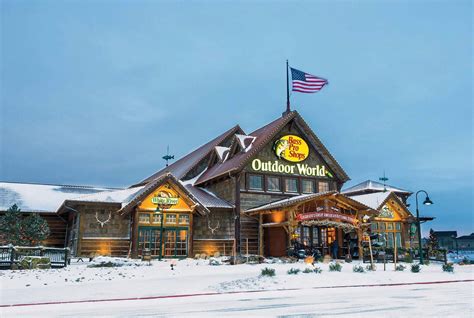 MHA | Bass Pro Shops Outdoor World Colorado Springs