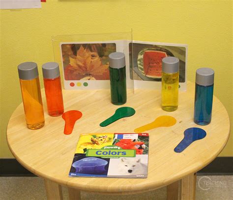 Setting up the Toddler and Preschool Classroom for the Rainbow Theme Preschool Displays ...