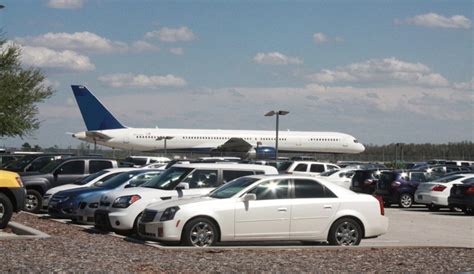 7 Tips For Cheap Long-Term Airport Parking