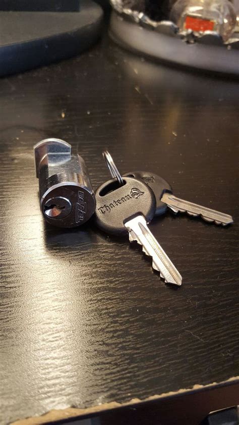 Public storage lock and key for Sale in Los Angeles, CA - OfferUp