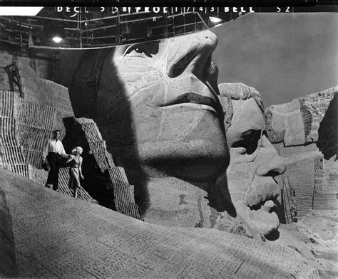 Between Takes on the Mount Rushmore Set of 'North By Northwest' - Metaflix