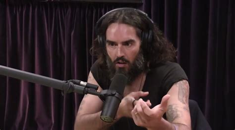 Joe Rogan Educates Vegan Actor Russell Brand on Benefits of Hunting