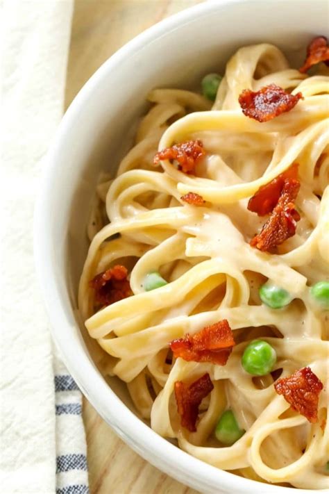 The Creamiest Fettuccine Carbonara Recipe - All Things Mamma