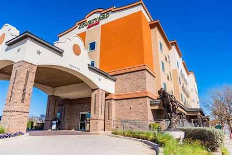 COURTYARD BY MARRIOTT FORT WORTH HISTORIC STOCKYARDS - Updated 2024 ...